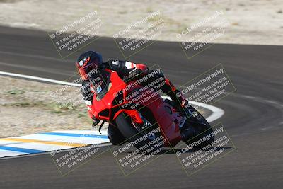 media/Sep-20-2025-TrackDaz (Sat) [[27f0cde673]]/B Group/1020am (Turn 3)/